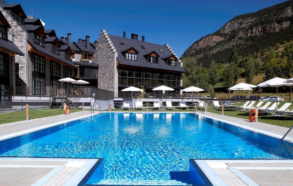 Hg Cerler Hotel Екстериор снимка