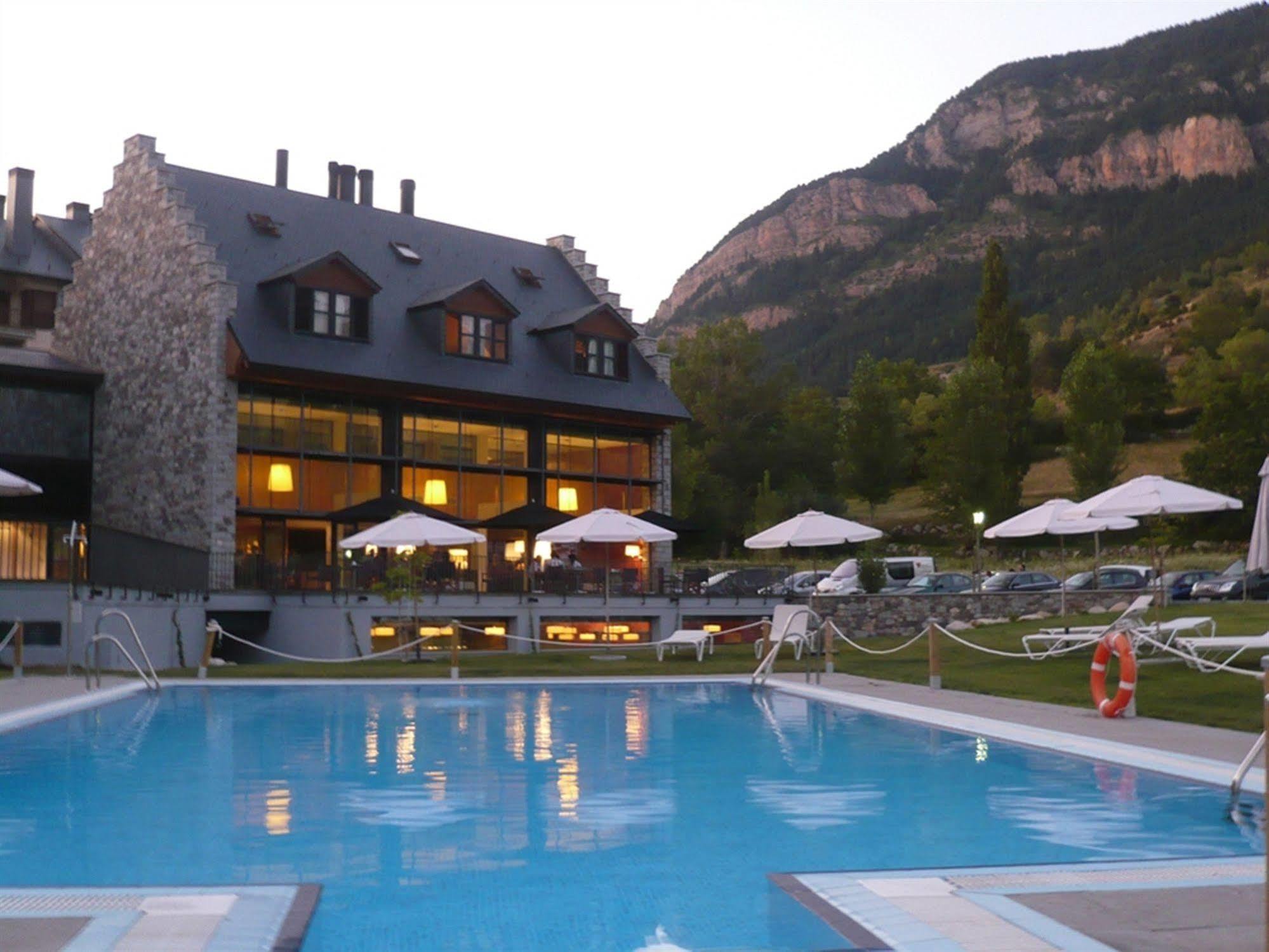 Hg Cerler Hotel Екстериор снимка